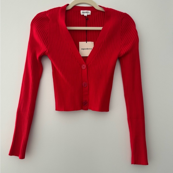 (NWT) SUPERDOWN Nichole Cropped Sweater in Red (M) - Picture 2 of 2